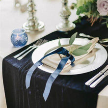 Load image into Gallery viewer, RU114A Wedding  table runner
